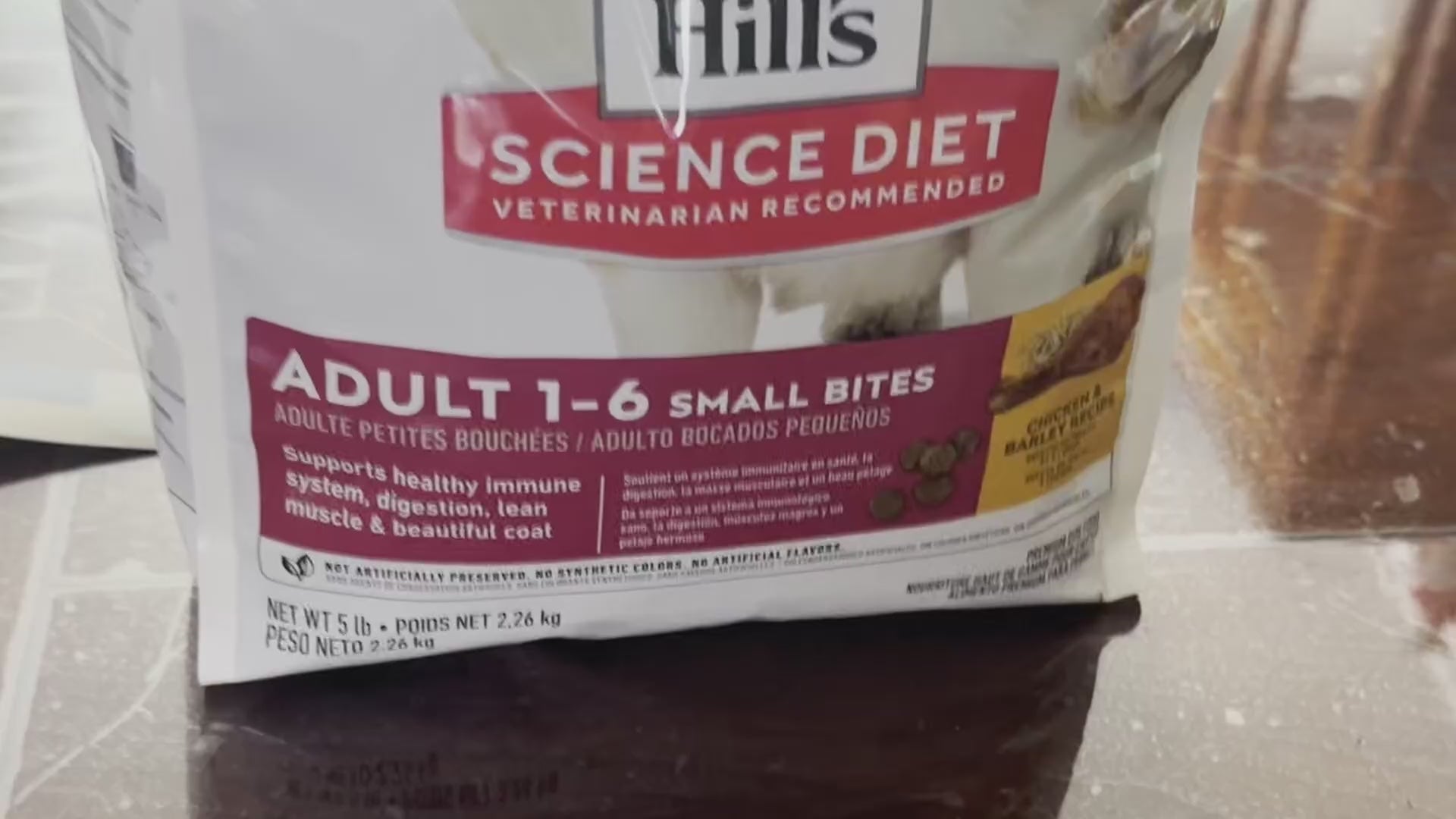 Hill's Science Diet Adult 1–6 Premium Nutrition Small Kibble Dry Dog Food, Chicken & Barley, 35 lb Bag