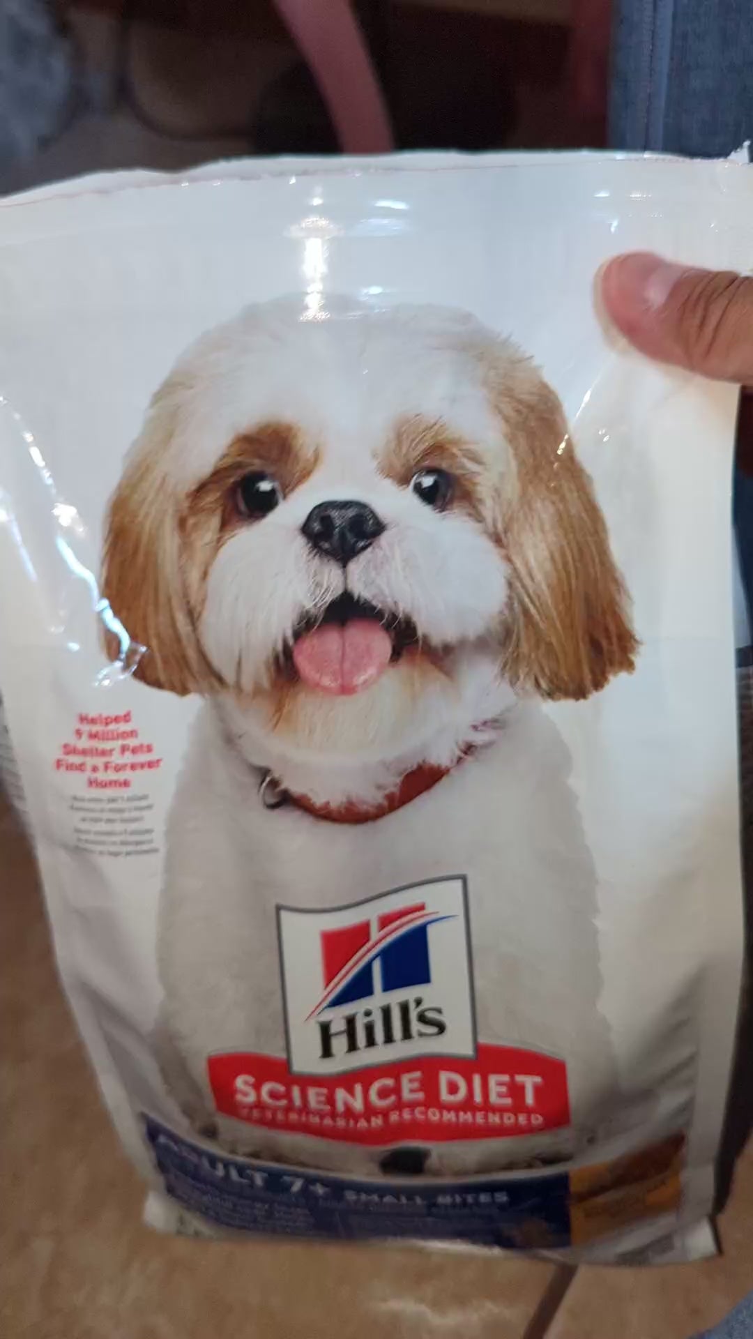 Hill’s Science Diet Senior 7+ Small Bites – Premium Nutrition, Chicken & Barley, 33 lb Bag